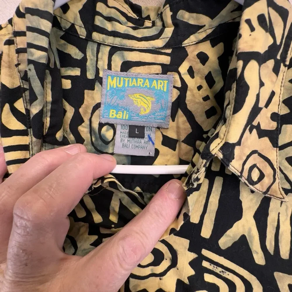 Hawaiian Shirt L Black Men's Bali Tribal Batik Island Design Mutiara Art - Picture 3 of 7